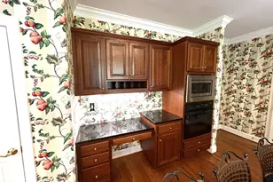 306 Lakeside Cir, Zebulon, NC 27597 - Photo 8