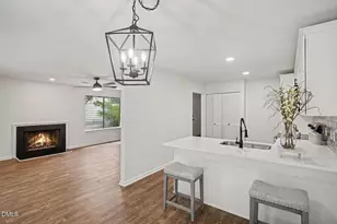 820 Green Ridge Dr, Raleigh, NC 27609 - Photo 10