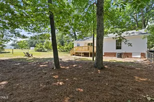5109 Briarwood Dr, Sanford, NC 27332 - Photo 38