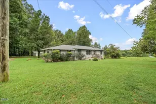 3645 Hicksboro Rd, Henderson, NC 27537 - Photo 34
