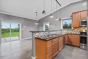 4961 Wayne Memorial Dr, Goldsboro, NC 27534 - Photo 8