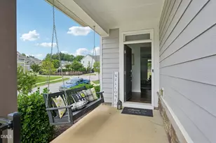 124 Daisy Grove Ln, Holly Springs, NC 27540 - Photo 8