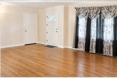 308 Winterlochen Road, Raleigh, NC 27603 - Photo 8