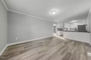 210 N Monroe Ave, Sanford, NC 27330 - Photo 4