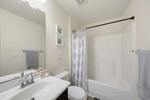 635 Lavenham Ln, Fuquay-Varina, NC 27526 - Photo 18