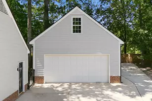 4605 Old Village Rd, Raleigh, NC 27612 - Photo 4
