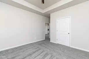 206 E American Marigold Dr, Benson, NC 27504 - Photo 14