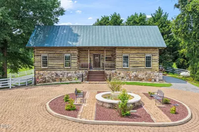 113 Dan Circle, Clarksville, VA 23927 - Photo 4