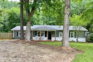 105 Holly Acres Rd, Holly Springs, NC 27540 - Photo 2