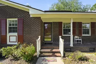 1307 Charles Dr, Laurinburg, NC 28352 - Photo 2