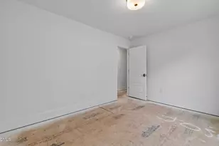 516 Heather Dr, Raleigh, NC 27606 - Photo 38