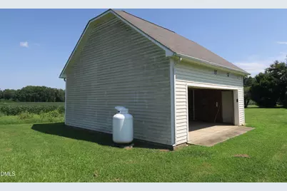 4611 Old Beulah Road, Selma, NC 27576 - Photo 8