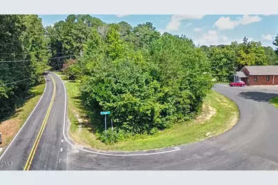 607 Hatch Road, Chapel Hill, NC 27516 - Photo 2