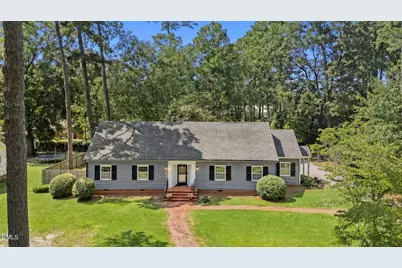 1106 S 1st Street, Smithfield, NC 27577 - Photo 1
