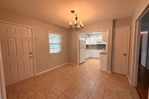 803 W Morris Cir, Dunn, NC 28334 - Photo 10