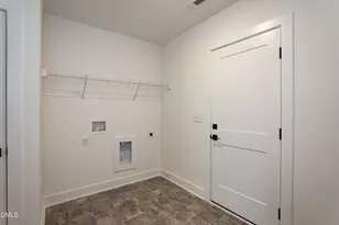 619 Melrose Ct, Sanford, NC 27330 - Photo 18