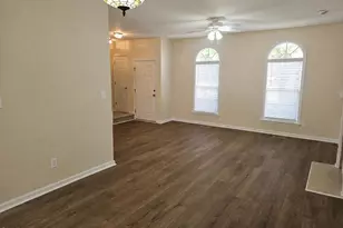 5601 Picnic Rock Ln, Raleigh, NC 27613 - Photo 4
