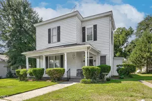 405 E Center St, Nashville, NC 27856 - Photo 4