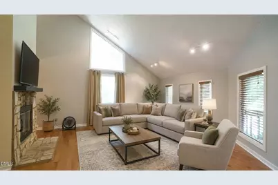 818 Lake Forest Drive, Raleigh, NC 27615 - Photo 2