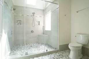 818 Lake Forest Dr, Raleigh, NC 27615 - Photo 30