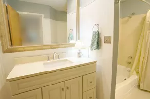 818 Lake Forest Dr, Raleigh, NC 27615 - Photo 38