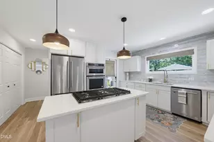 305 Windel Dr, Raleigh, NC 27609 - Photo 16
