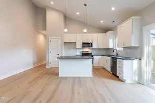 315 S Ethel St, Selma, NC 27576 - Photo 10