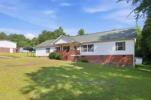 117 Plant Bed Ln, Sanford, NC 27332 - Photo 2