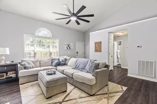 6201 Lilly Strm Ct, Willow Springs, NC 27592 - Photo 10