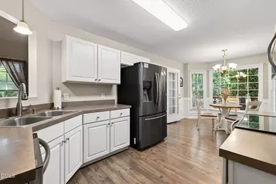 389 Burton Street, Fuquay-Varina, NC 27526 - Photo 4