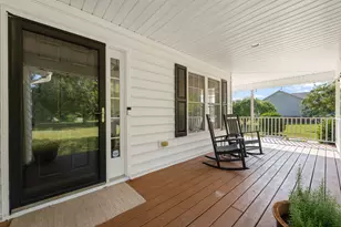 607 Stacy Ct, Efland, NC 27243 - Photo 2