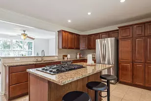 2111 Woodview Dr, Raleigh, NC 27604 - Photo 8