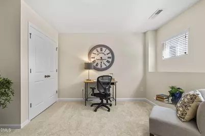 1529 Crafton Way, Raleigh, NC 27607 - Photo 8