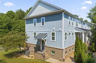 1529 Crafton Way, Raleigh, NC 27607 - Photo 2