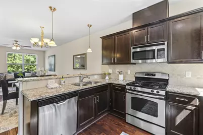 1529 Crafton Way, Raleigh, NC 27607 - Photo 14