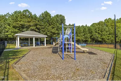 1529 Crafton Way, Raleigh, NC 27607 - Photo 34