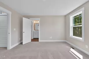1110 Blackthorn Ln, Durham, NC 27703 - Photo 14