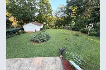 114 N Garden Avenue, Siler City, NC 27344 - Photo 6
