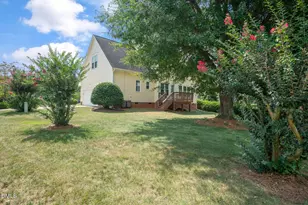 223 Ravenstone Dr, Cary, NC 27518 - Photo 32