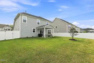 312 Faxton Wy, Holly Springs, NC 27540 - Photo 6