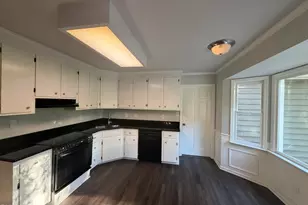 104 Rocktree Ct, Fuquay Varina, NC 27526 - Photo 2
