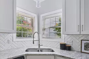 1512 Fairbanks Rd, Cary, NC 27513 - Photo 16
