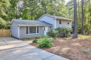 2432 Sedgefield Dr, Chapel Hill, NC 27514 - Photo 4