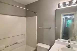 1073 Mills St, Raleigh, NC 27608 - Photo 14
