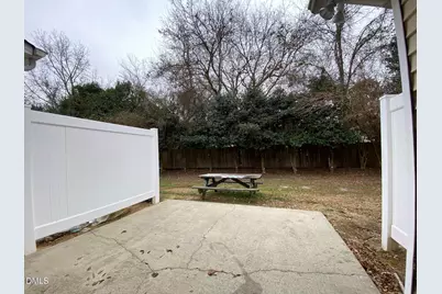 428 E Rose Street, Smithfield, NC 27577 - Photo 20