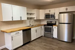 428 E Rose St, Smithfield, NC 27577 - Photo 6