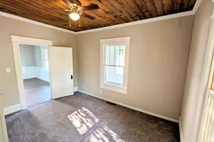 621 Harris St, Burlington, NC 27217 - Photo 10