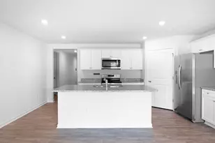 3644 Turney Dr, Raleigh, NC 27610 - Photo 8
