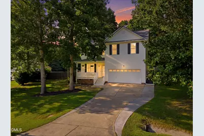 140 Oak Creek Drive, Clayton, NC 27520 - Photo 2