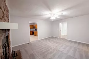 909 Axis Cir, Hope Mills, NC 28348 - Photo 6
